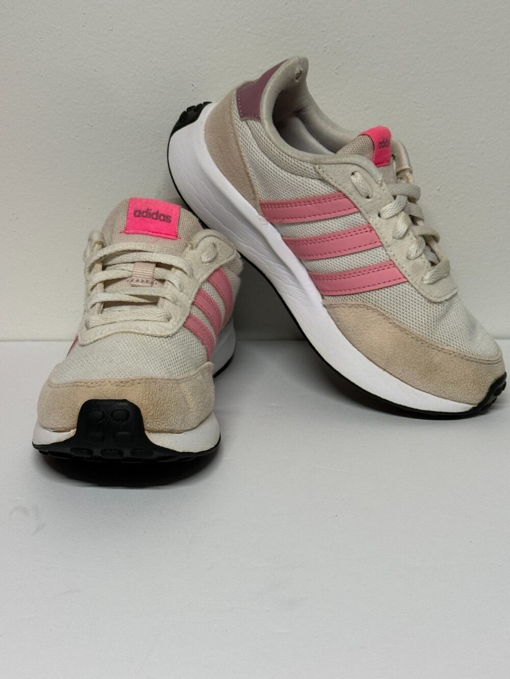 Adidas Run 70s J IG4906 Girls Size 3 White Bliss Pink Lucid Pink Sneakers